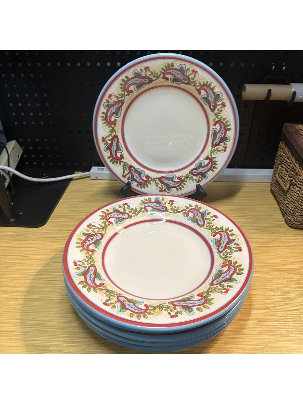 VTG 6 Pottery Barn Dinner Plates Bowl Sausalito Paisley 12.25” Pasta Bowls *